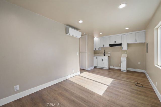 6612 2nd, Los Angeles, CA 90043