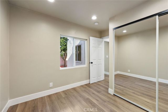6612 2nd, Los Angeles, CA 90043