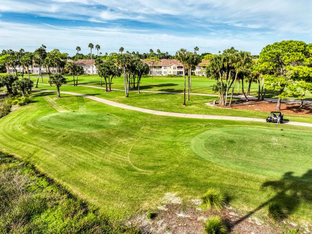 405 Ryder Cup Circle, Palm Beach Gardens, FL 33418