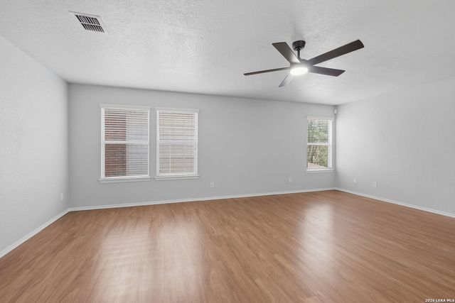 10223 Huisache Fld, Helotes, TX 78023