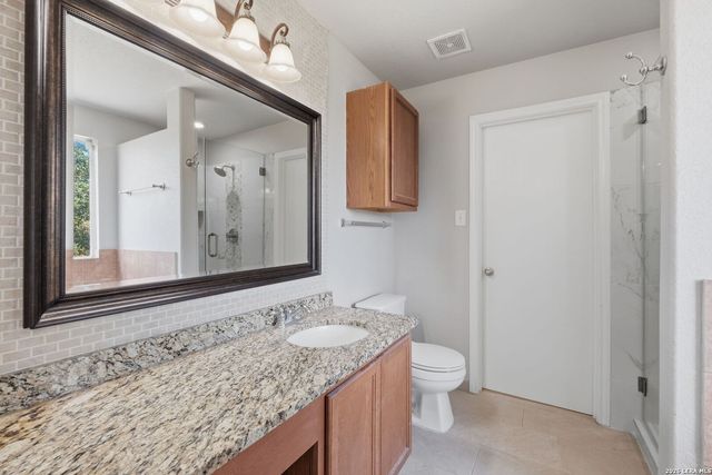 10223 Huisache Fld, Helotes, TX 78023