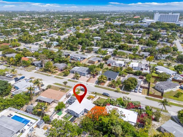 255 NE 41st Ct, Deerfield Beach, FL 33064