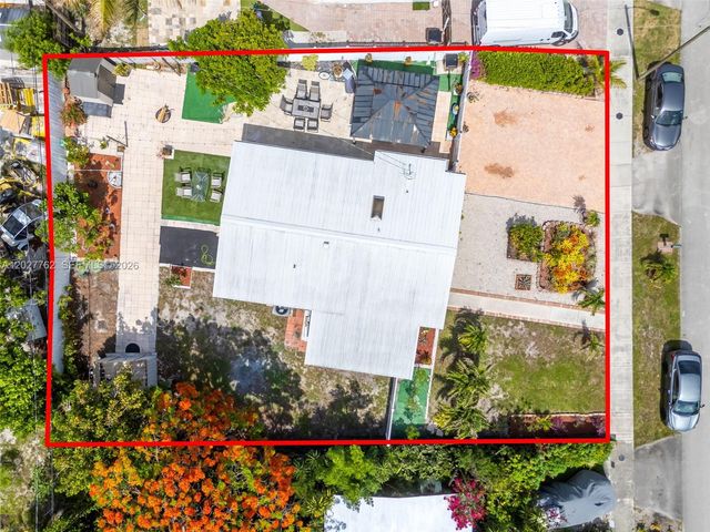 255 NE 41st Ct, Deerfield Beach, FL 33064