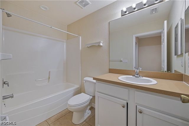 12328 Hindle AVE, Punta Gorda, FL 33955
