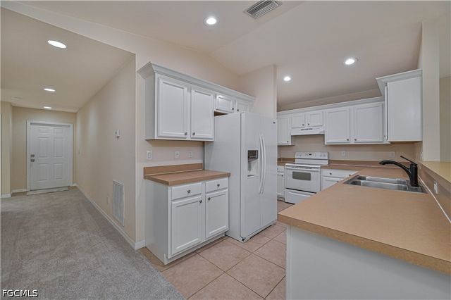 12328 Hindle AVE, Punta Gorda, FL 33955