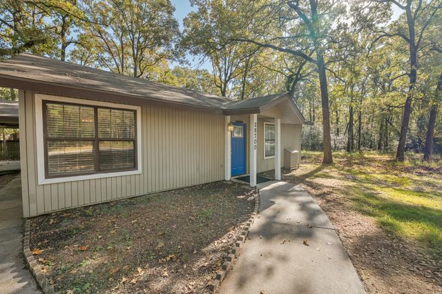 28700 Gumwood Court, Huntsville, TX 77320