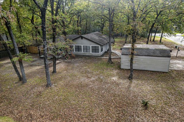 28700 Gumwood Court, Huntsville, TX 77320