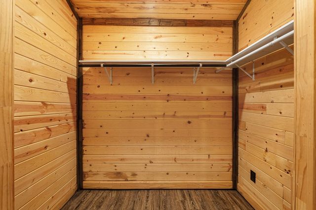 28700 Gumwood Court, Huntsville, TX 77320