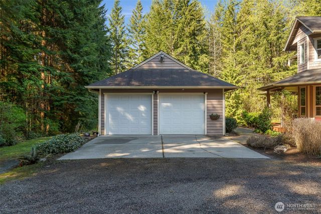 8625 353rd Avenue NE, Carnation, WA 98014