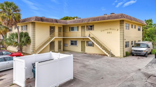 961 NW 45th Street 3, Deerfield Beach, FL 33064