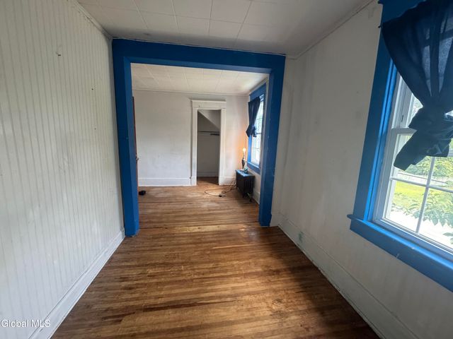 401 Stanford Avenue, Niskayuna, NY 12304