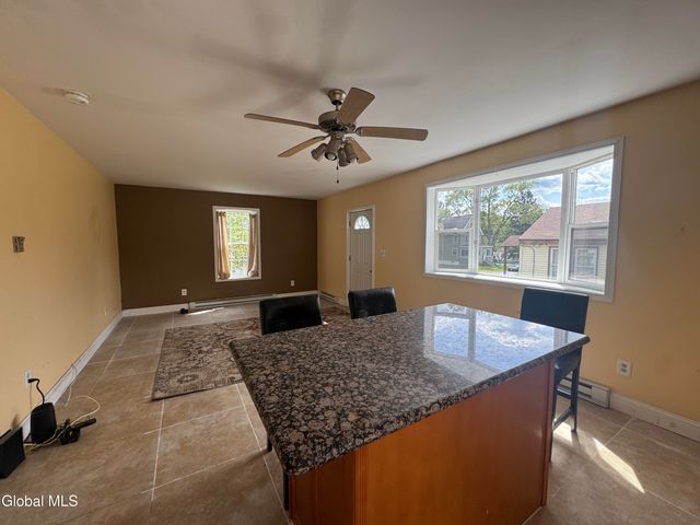 401 Stanford Avenue, Niskayuna, NY 12304