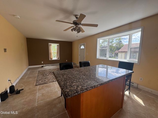 401 Stanford Avenue, Niskayuna, NY 12304