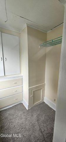 401 Stanford Avenue, Niskayuna, NY 12304