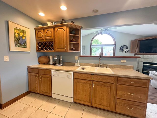 3102 S Carter Street, Kokomo, IN 46901