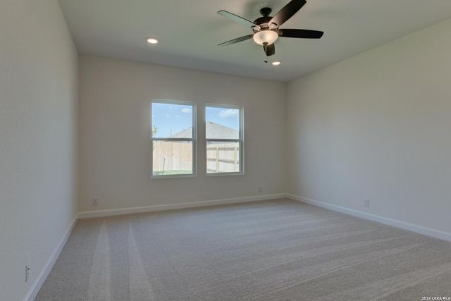 124 Peeps Ct., Adkins, TX 78101