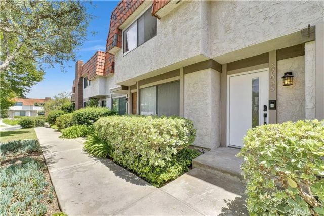 27925 Ridgebluff Court, Rancho Palos Verdes, CA 90275