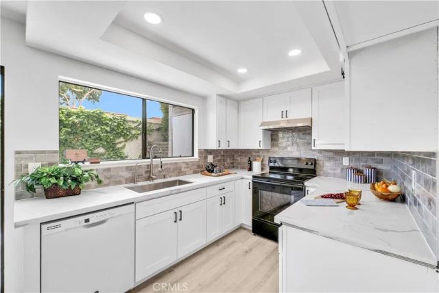 27925 Ridgebluff Court, Rancho Palos Verdes, CA 90275