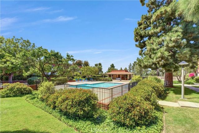 27925 Ridgebluff Court, Rancho Palos Verdes, CA 90275
