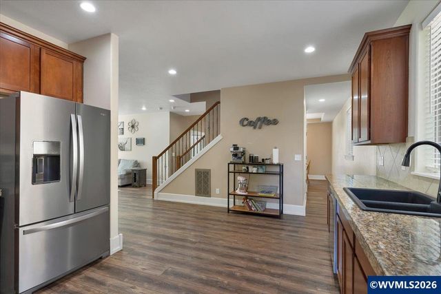 340 Flying Eagle St NW, Salem, OR 97304