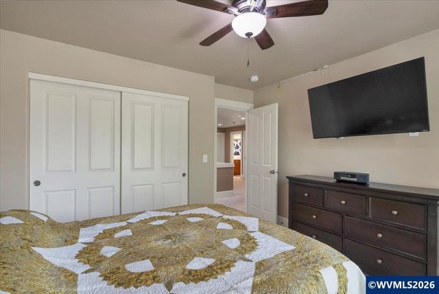 340 Flying Eagle St NW, Salem, OR 97304