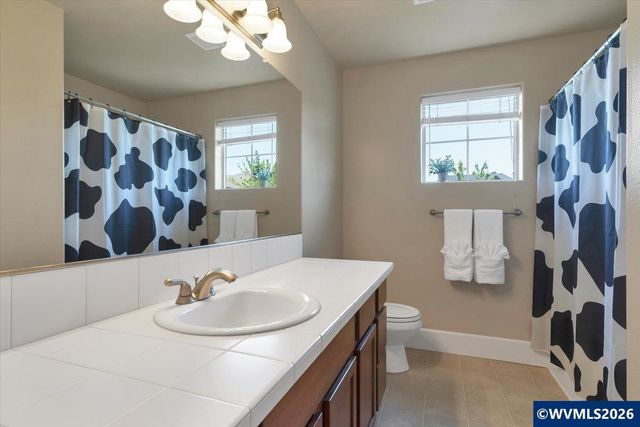 340 Flying Eagle St NW, Salem, OR 97304
