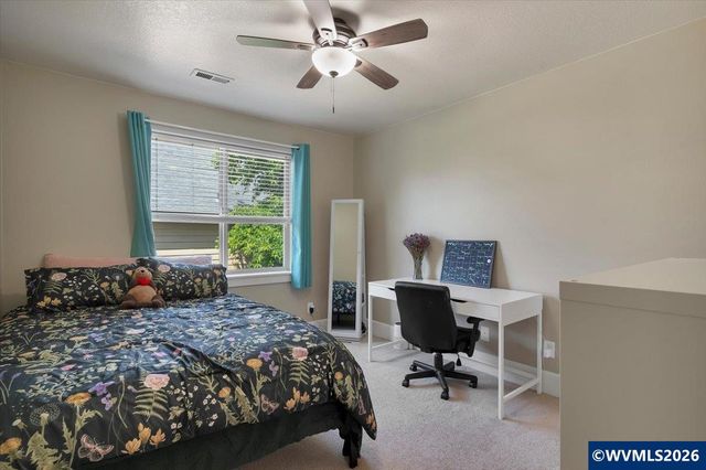 340 Flying Eagle St NW, Salem, OR 97304