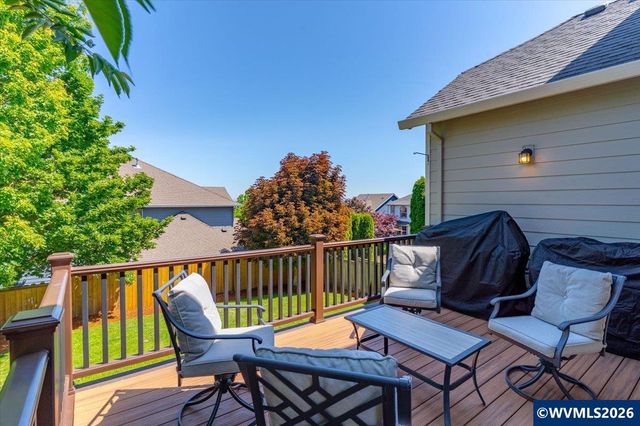 340 Flying Eagle St NW, Salem, OR 97304