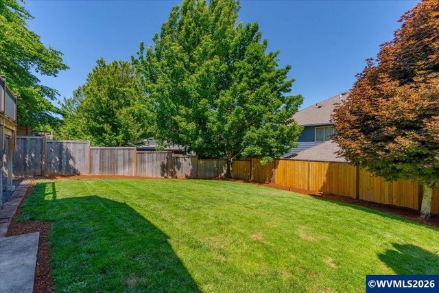 340 Flying Eagle St NW, Salem, OR 97304