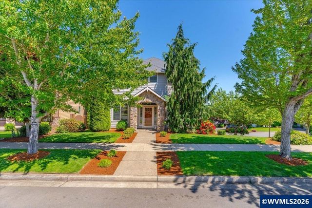 340 Flying Eagle St NW, Salem, OR 97304