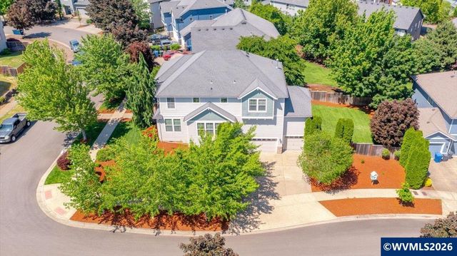 340 Flying Eagle St NW, Salem, OR 97304