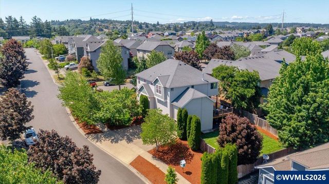 340 Flying Eagle St NW, Salem, OR 97304