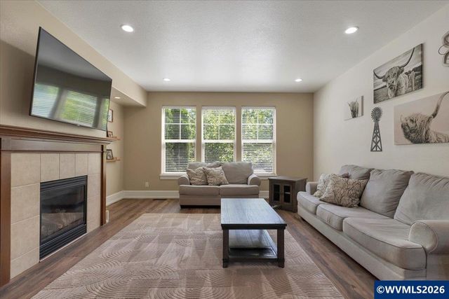 340 Flying Eagle St NW, Salem, OR 97304