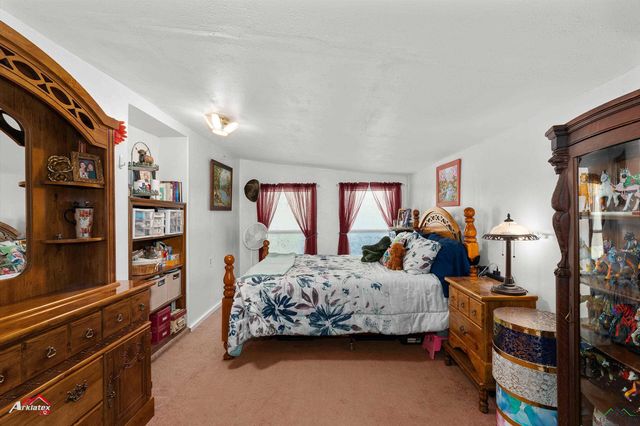 10354 E FM 1798, Henderson, TX 75654