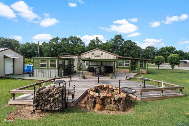 10354 E FM 1798, Henderson, TX 75654