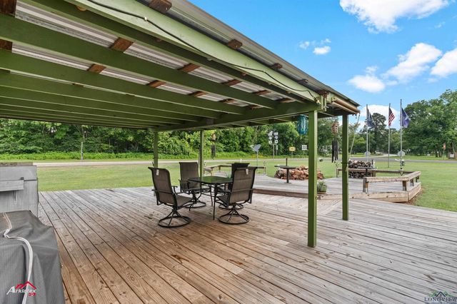 10354 E FM 1798, Henderson, TX 75654