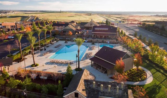 809 Big Range Way, Rocklin, CA 95765