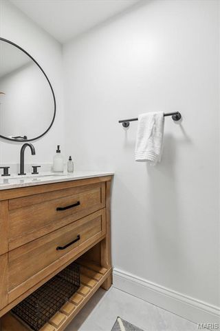 6318 Sprig Oak Court, St Louis, MO 63128