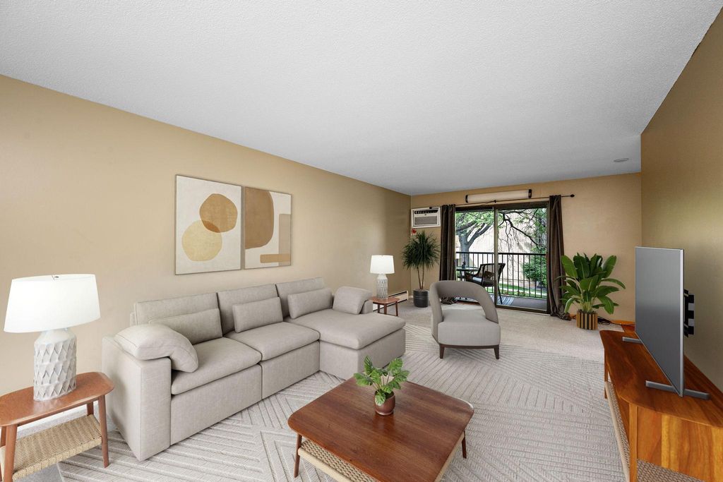 4101 Parklawn Avenue 201, Edina, MN 55435 — photo 2