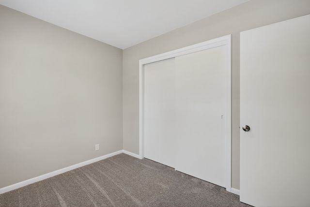 1721 Woodland Avenue, West Des Moines, IA 50265