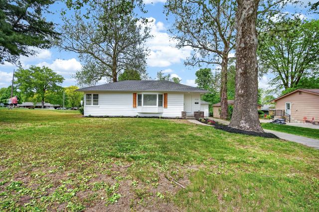 1721 Woodland Avenue, West Des Moines, IA 50265