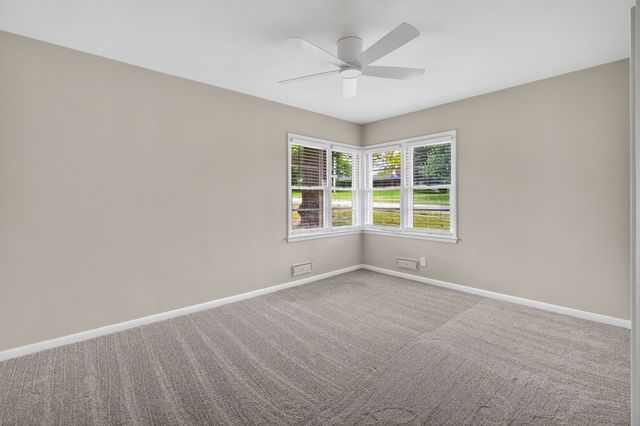 1721 Woodland Avenue, West Des Moines, IA 50265