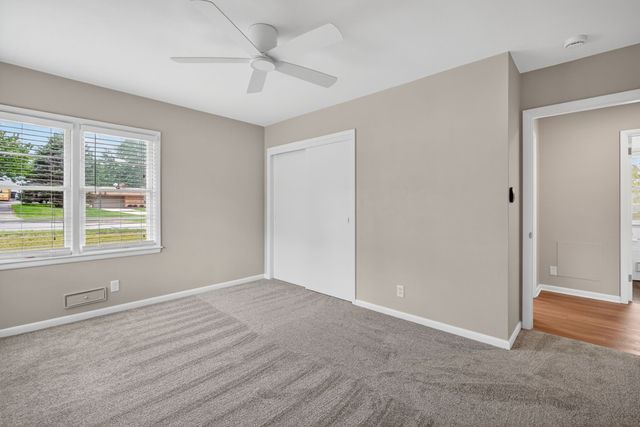 1721 Woodland Avenue, West Des Moines, IA 50265