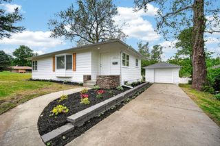 1721 Woodland Avenue, West Des Moines, IA 50265