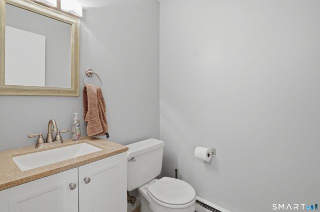 14 Redwood Court 14, Cromwell, CT 06416