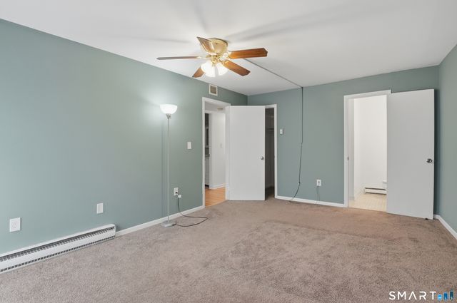 14 Redwood Court 14, Cromwell, CT 06416