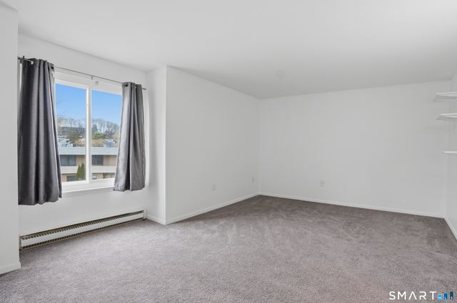 14 Redwood Court 14, Cromwell, CT 06416