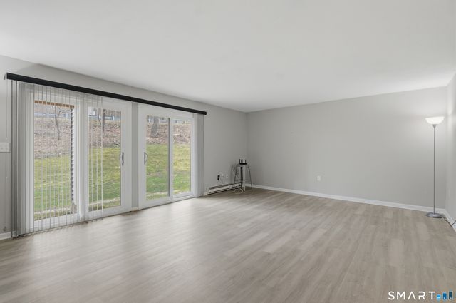 14 Redwood Court 14, Cromwell, CT 06416