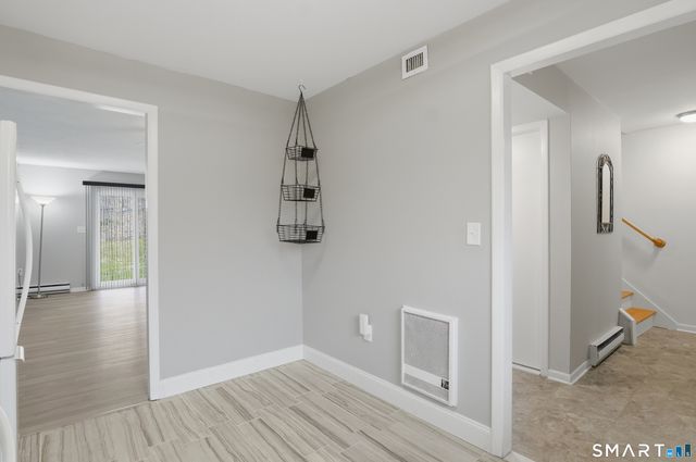 14 Redwood Court 14, Cromwell, CT 06416