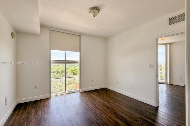 2600 SW 27th Ave 902, Miami, FL 33133